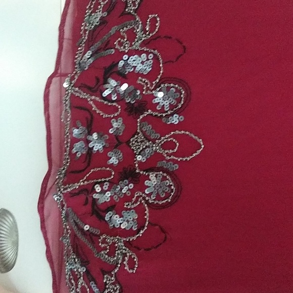 NWOT  XHILARATION sleeveless top - Picture 4 of 4